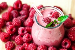 Raspberry Protein Smoothie recipe